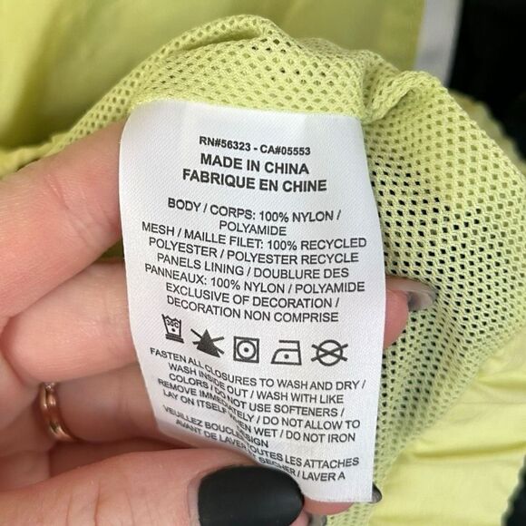 Nike Yellow & Black Retro Full Zip Windbreaker Size XS - Picture 4 of 4